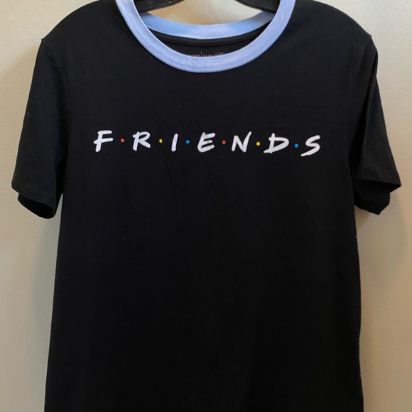 Tops - T-Shirt
